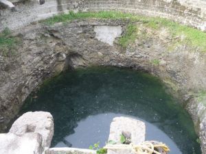 Fountain open